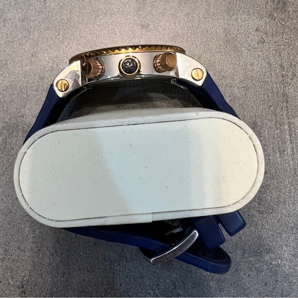 Mulco M10 Watch - Picture 3 of 5